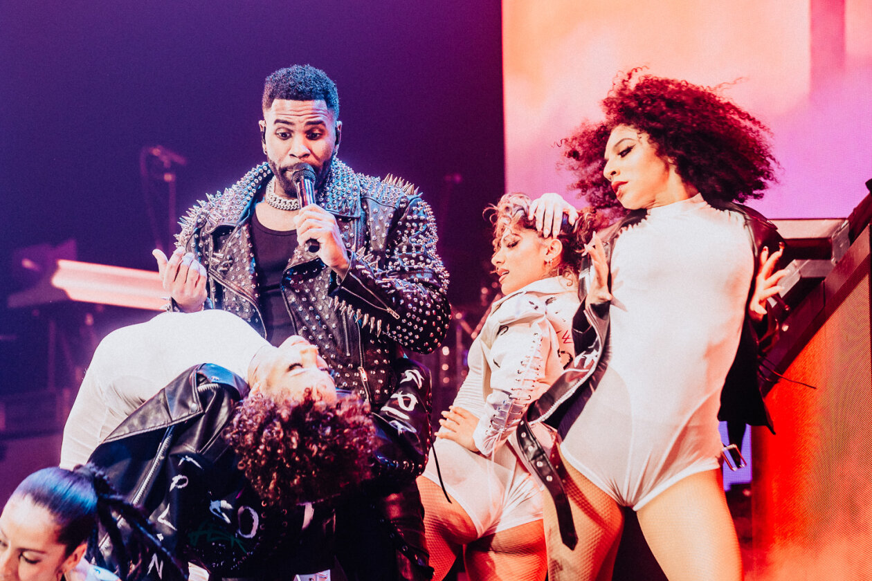 Der US-Popstar auf "Nu King World" Tour. – Jason Derulo.