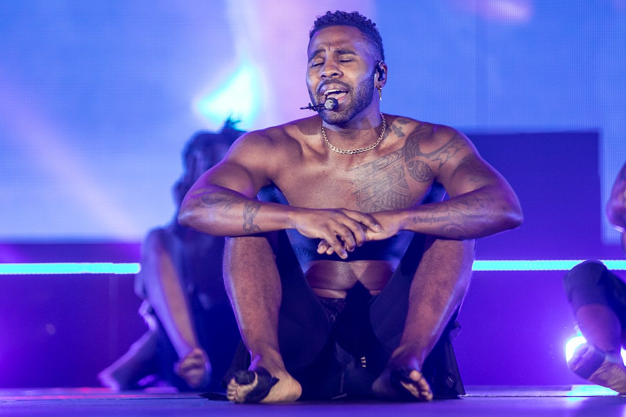 Weit über 10.000 Fans feierten den Amerikaner auf Welttour. – Jason Derulo.