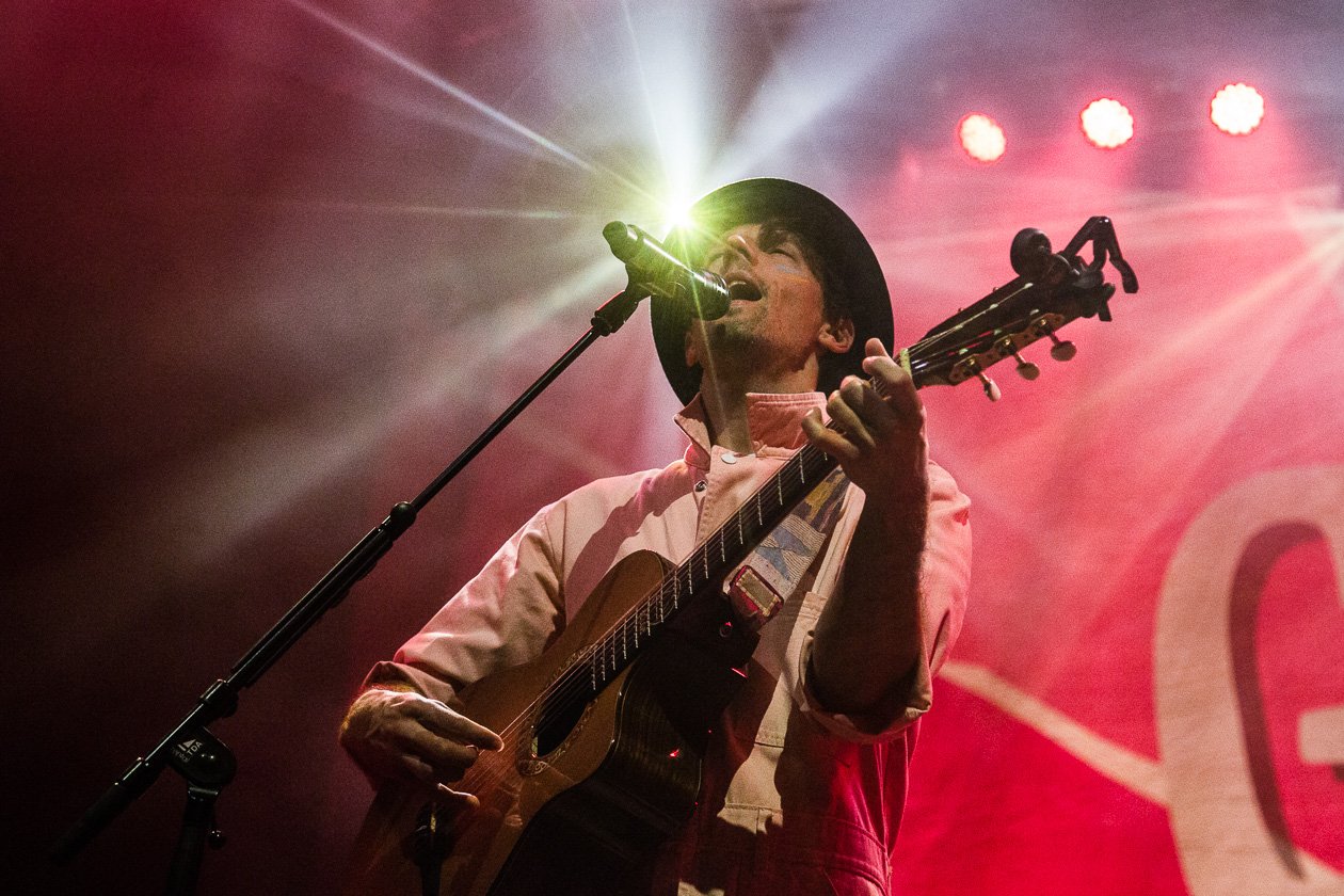 Ein hauch von Sommer - die Amerikaner live mit seiner aktuellen Platte "Know.". – Jason Mraz.