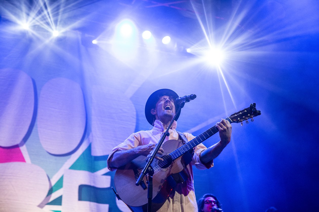 Ein hauch von Sommer - die Amerikaner live mit seiner aktuellen Platte "Know.". – Jason Mraz.