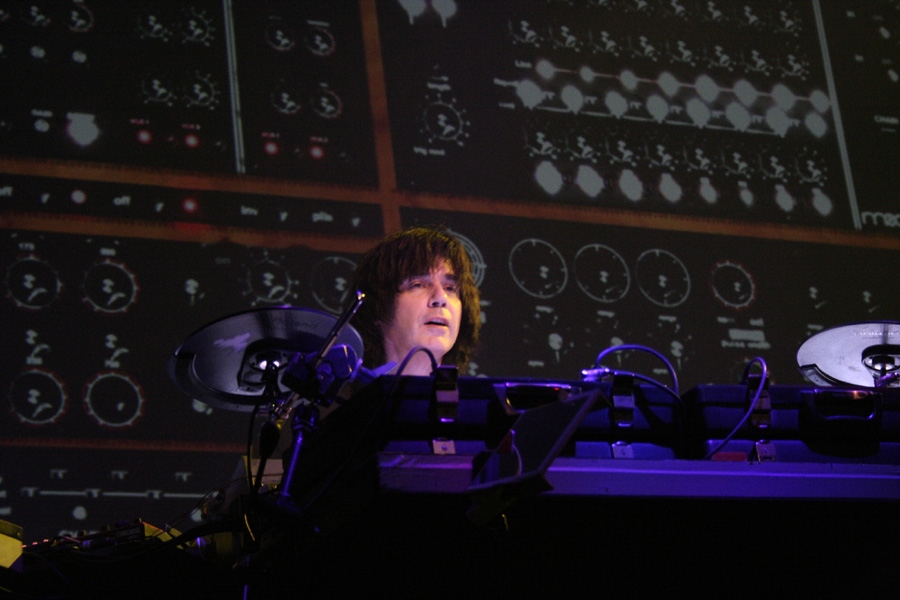 Jean Michel Jarre – Jarre auf Welt-Tournee; seiner ersten! – 