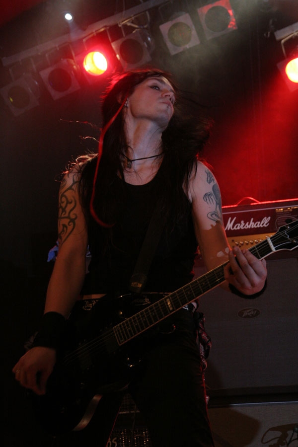 Jesus On Extasy – Rocken auch morgens um zwei noch. – Chai Deveraux