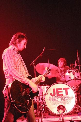 Jet – 
