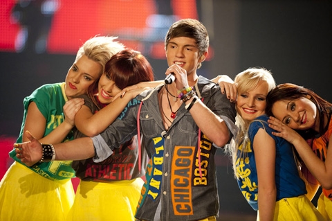 Joey Heindle – Unter den letzten 16 Kandidaten der 9. Staffel. – DSDS 2012 - 2. Live-Show.