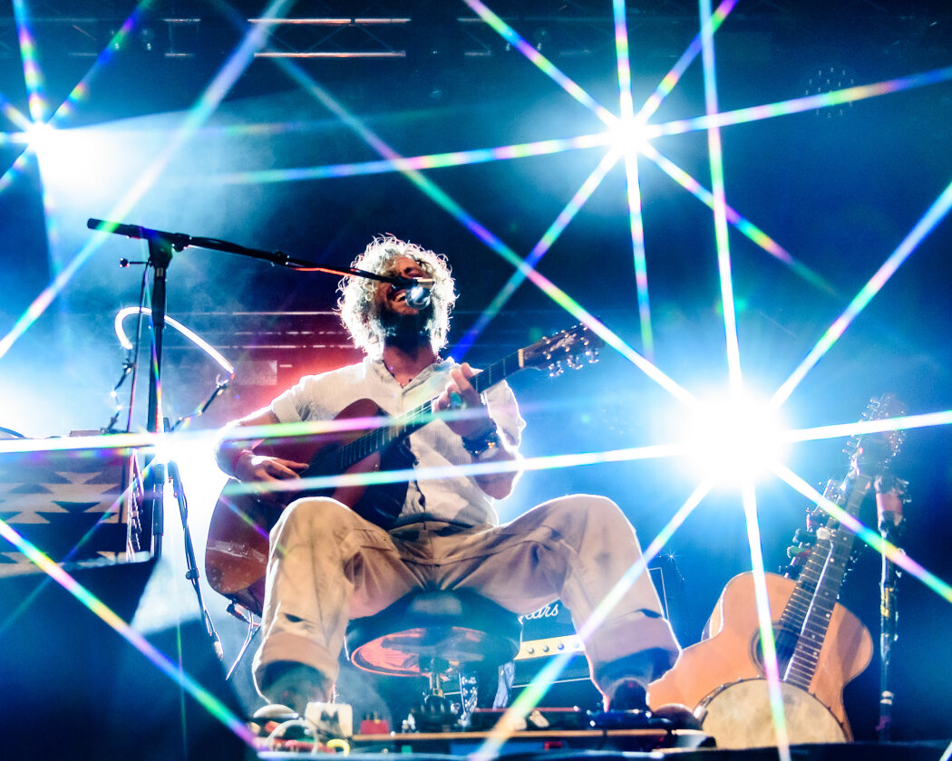 Der australische  Ausnahmegitarrist gilt als einer der besten Livemusiker unserer Zeit. – John Butler.