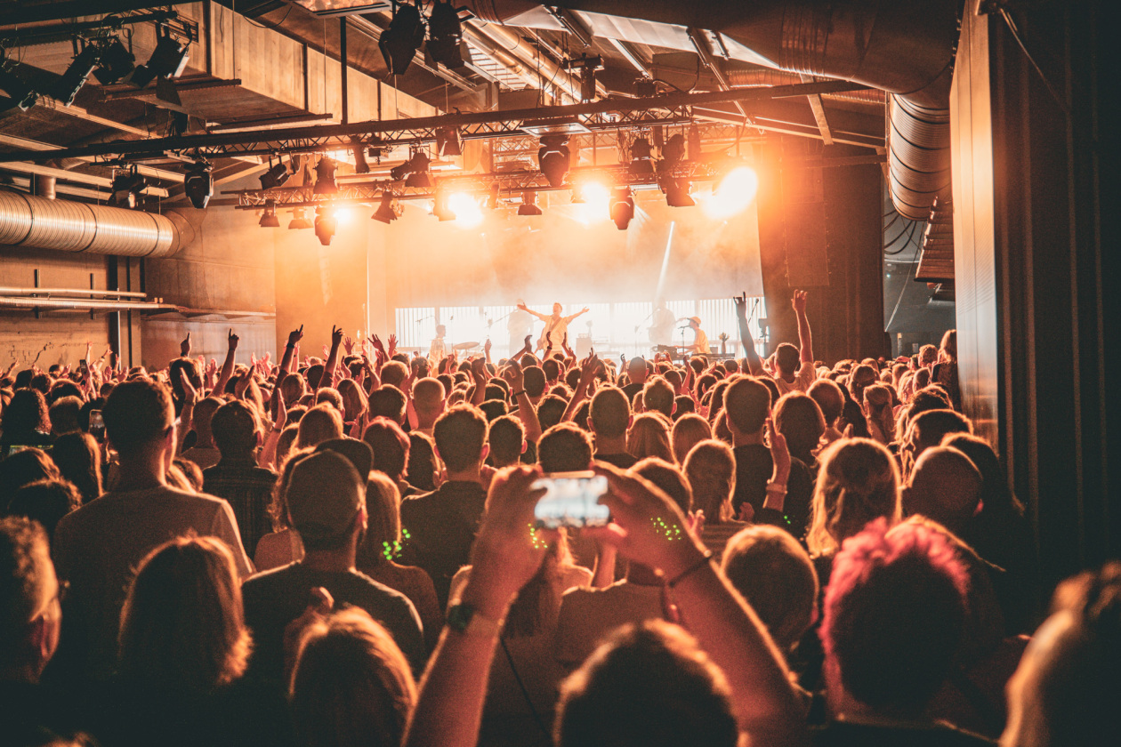Die Tour zur aktuellen Platte "Zu Viel Retro": Heimspiel in Heidelberg. – Joris.