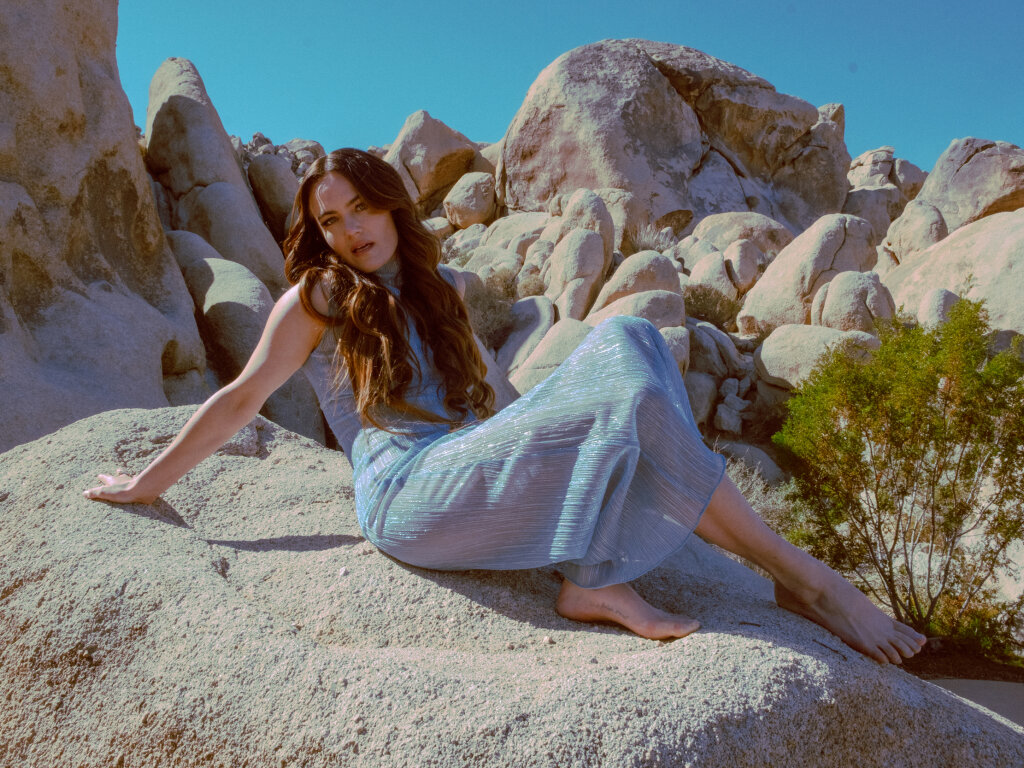 Julia Stone