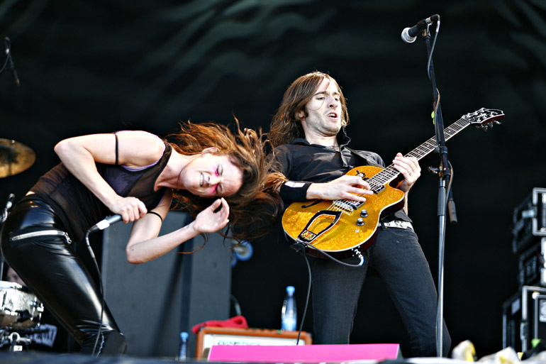 Juliette Lewis – So, lick it now, lick it good, lick this just like you should... – 