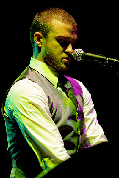 Justin Timberlake – Zwei Monate bevor das neue Album erscheint, besuchte Justin die Rheinmetropole. 2000 Fans feierten ihn. – 