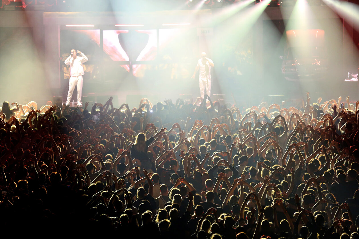K.I.Z. – Moshpit bis zum Mischpult: K.I.Z auf "Rap über Hass"-Tour. – Hamburg!
