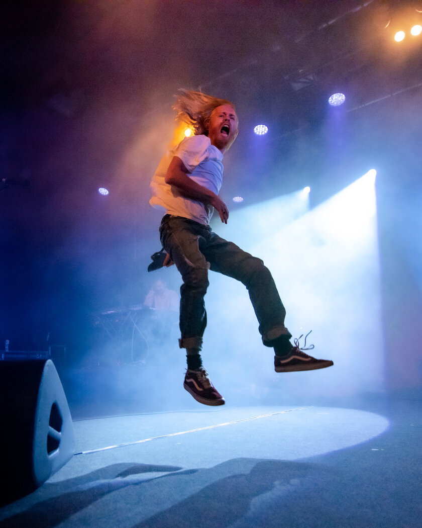 Forever not alone: die norwegischen Indie-Lieblinge live. Support: Hedda Mae. – Kakkmaddafakka.