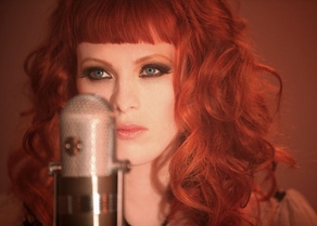 Karen Elson