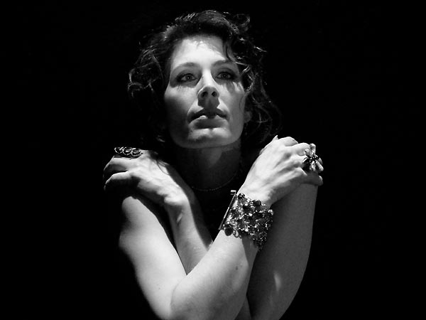 "Der Rest ist der Weg in die Zukunft." (Kari Bremnes, 2009) – Kari Bremnes