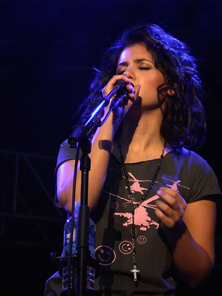 Katie Melua – Die introvertierte Schönheit vertraut auf ihre Stimmgewalt. – 