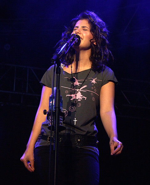 Katie Melua – Die introvertierte Schönheit vertraut auf ihre Stimmgewalt. – 