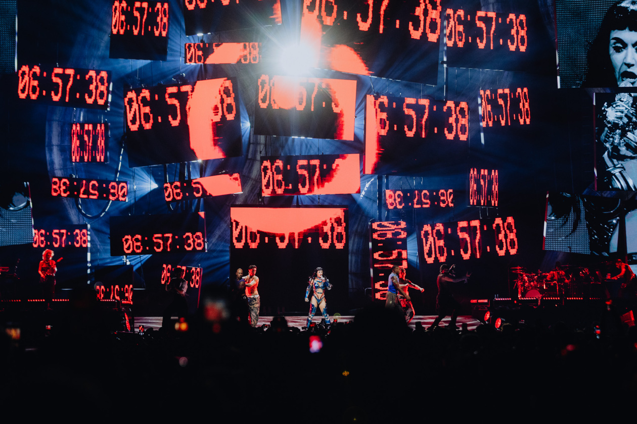 Katy Perry – Katy Perry.