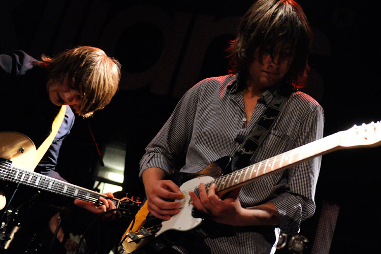 Mit dem zweiten Album endlich auf Tour: Kilians in Köln. – Kilians live im Bürgerhaus Stollwerck Köln.