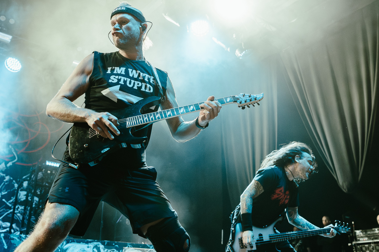 Metalcore-Madness aus sen Staaten: Die Halle bebt. – Killswitch Engage.