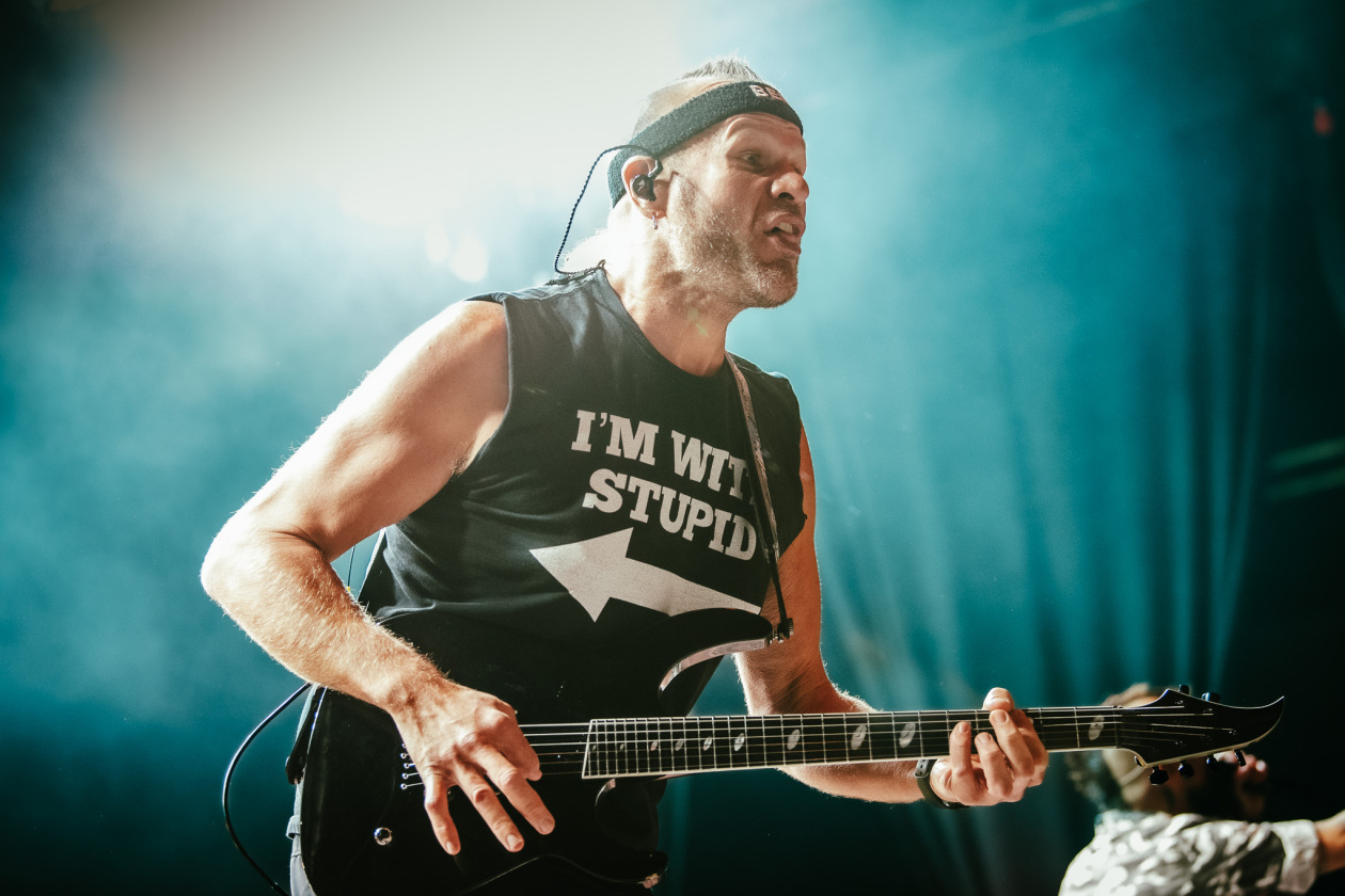 Killswitch Engage – Metalcore-Madness aus sen Staaten: Die Halle bebt. – Adam Dutkiewicz.