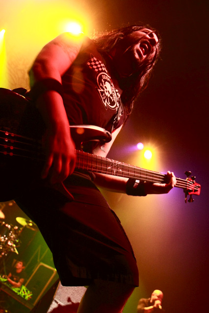 Das E-Werk mal wieder ultrahoch erhitzt: Killswitch Engage in Köln. – 