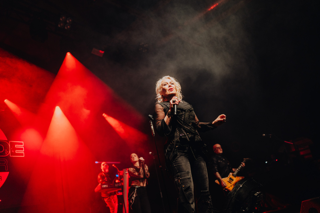 Kim Wilde – Kim Wilde live.