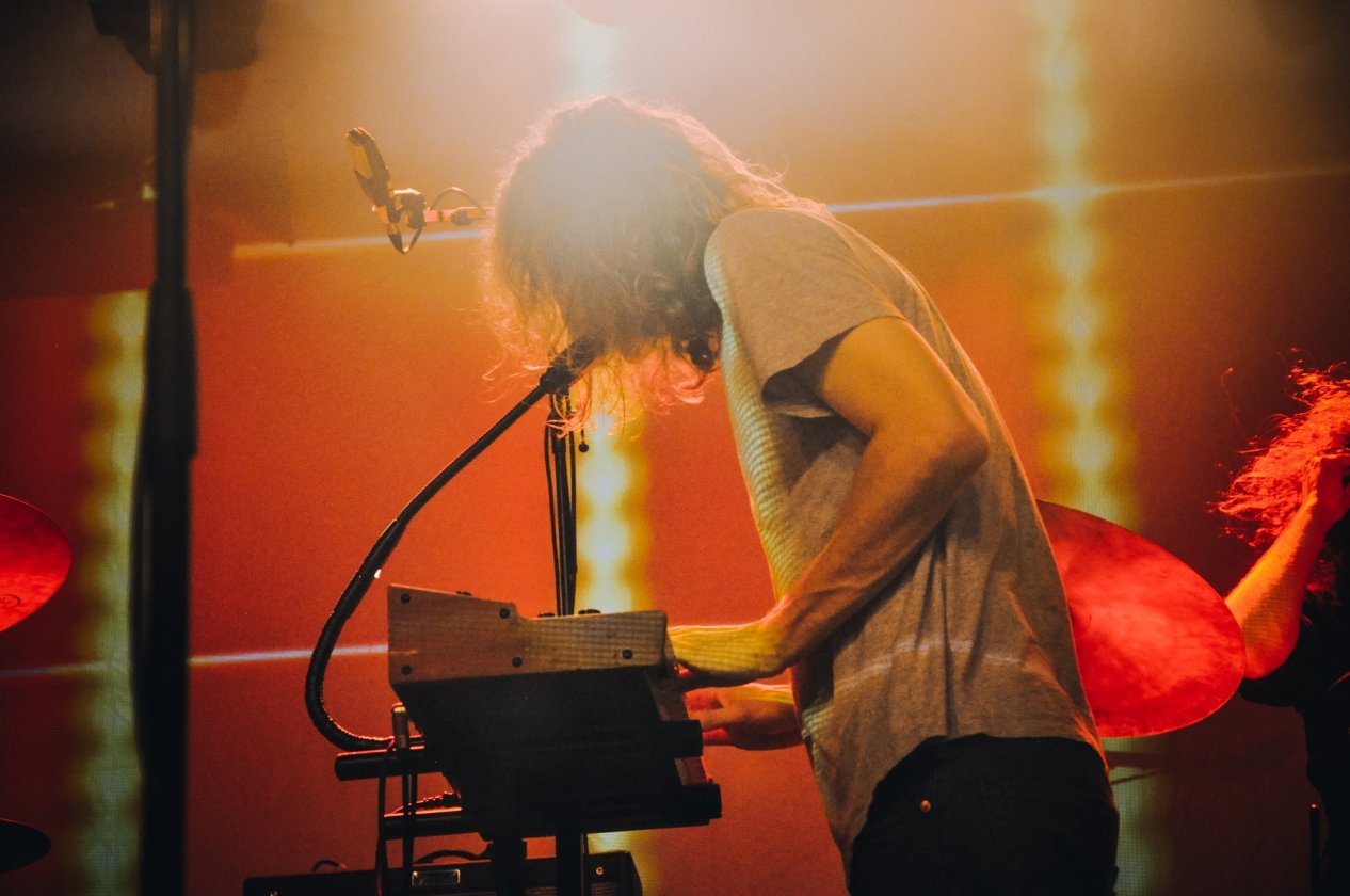 King Gizzard & The Lizard Wizard – Der König in Köln: live und zum Anfassen. – Cyboogie.