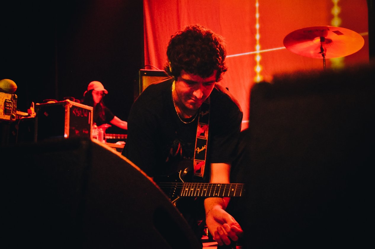 King Gizzard & The Lizard Wizard – Der König in Köln: live und zum Anfassen. – Walker.