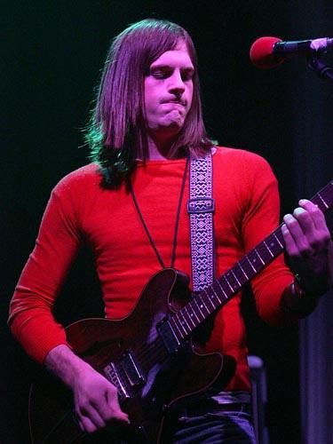 Kings Of Leon – Schnippschnapp, Bart ab! Zumindest teilweise ... – 