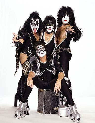 Kiss – Schlabberzunge hautnah – 