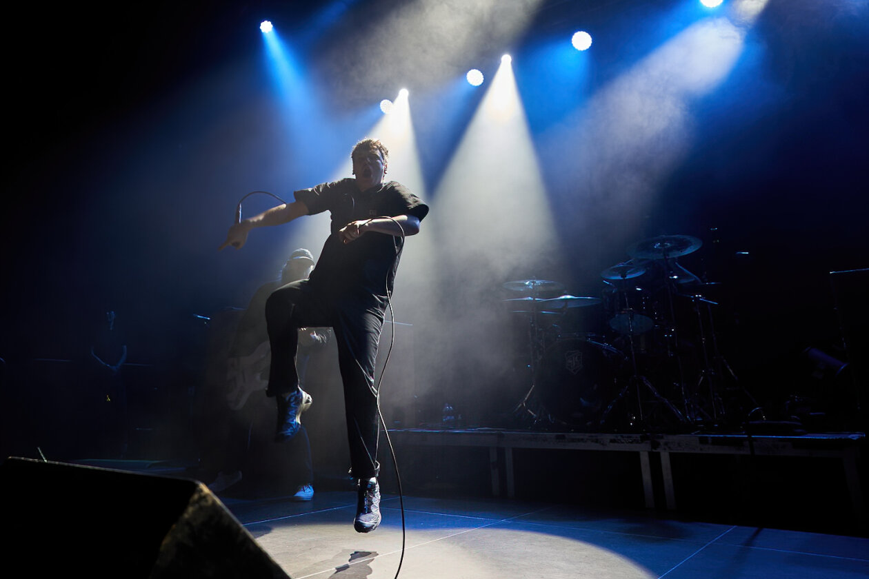 Das Hardcore-Phänomen um Sänger Bryan Garris aus Kentucky on stage. – Knocked Loose.