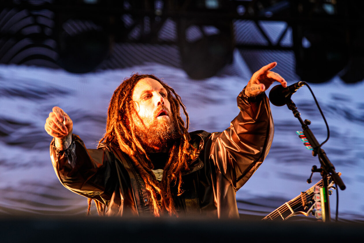Jonathan Davis und Co als Co-Headliner am dritten Festivaltag. – Korn.