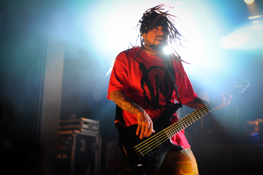Korn – Jonathan Davis und Band hatten den Draht zum Publikum. – Du spürst ihn im Magen: Fieldy.
