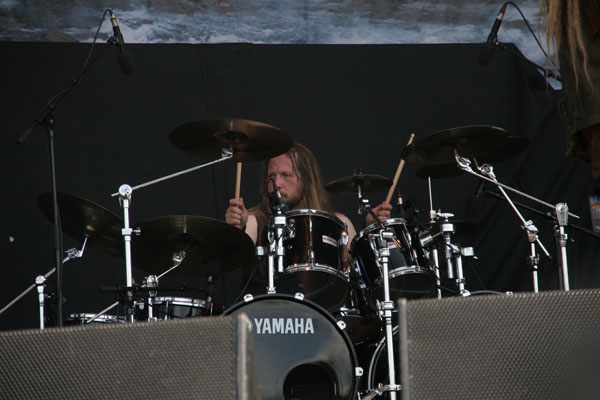 Korpiklaani – Wald- und Wiesen Metal auf der Festival Bühne. – 