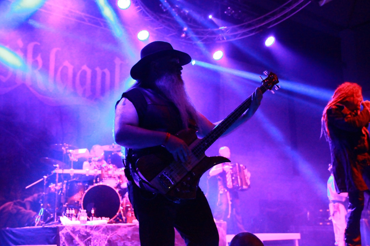 Finnischer Saufhumppa - go! – Korpiklaani