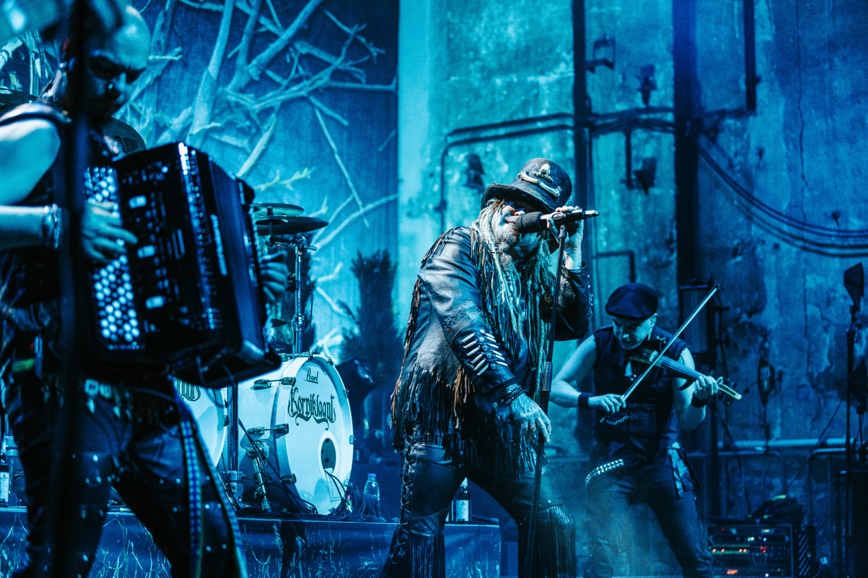Headliner-Doppel mit Finntroll im Kesselhaus zum Jahresstart. – Korpiklaani.