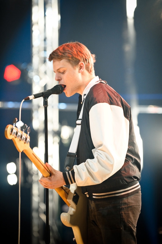 Kraftklub – Die Partyindierocker in der Phönixhalle - und das TV war auch dabei. – Till Brummer.