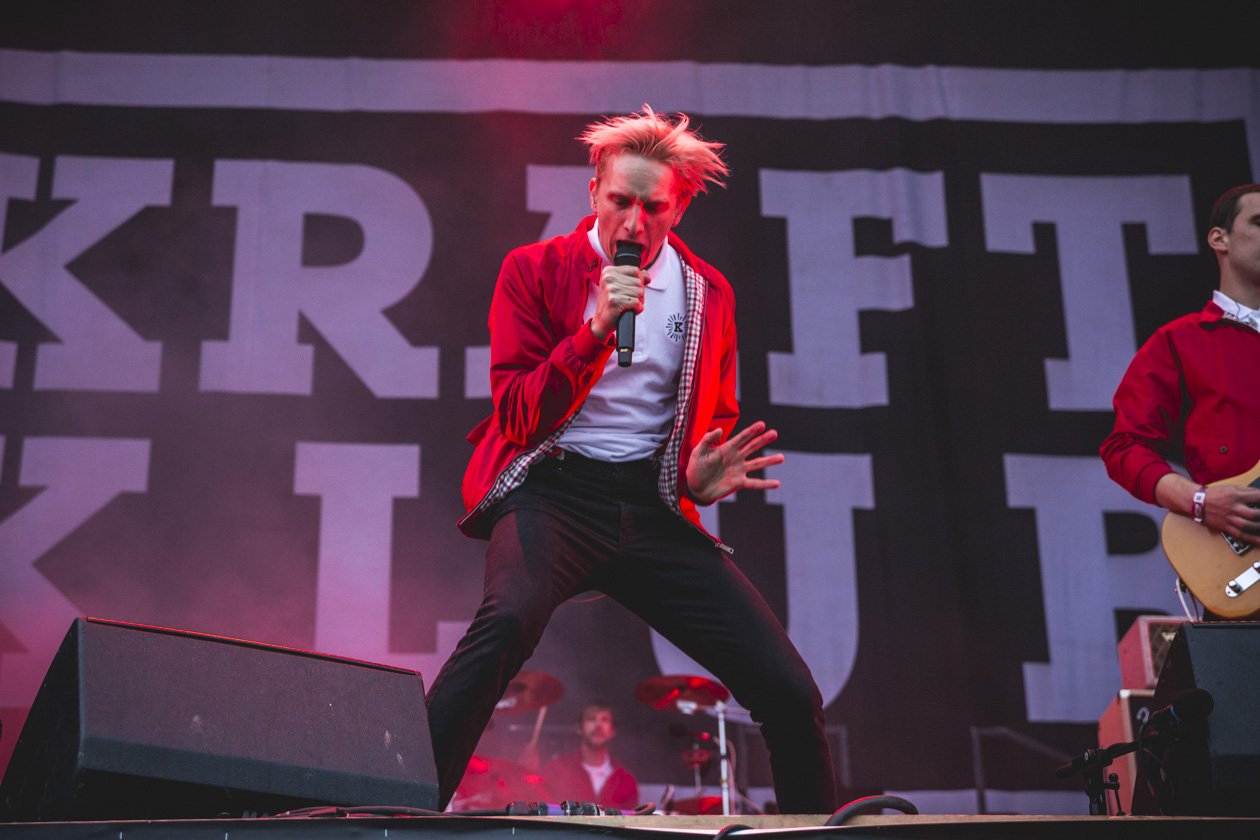 Green Stage-Highlight am Sonntag. – Kraftklub.