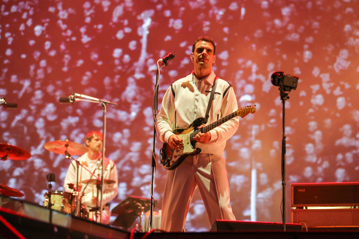 Die Chemnitzer waren einer der Festivalacts, auf die alle gewartet hatten. – Kraftklub.