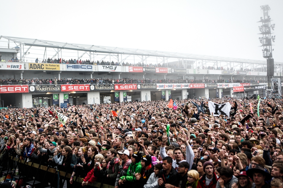 Beste Unterhaltung am Nachmittag. – Kraftklub beim Rock Am Ring 2013