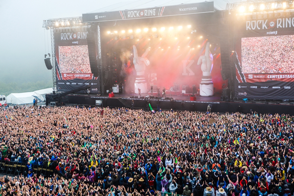 Beste Unterhaltung am Nachmittag. – Kraftklub beim Rock Am Ring 2013