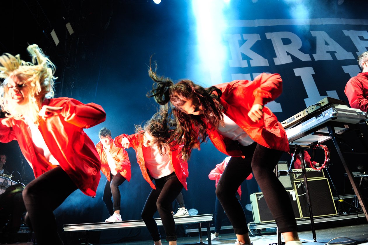 Kraftklub – Ein Rock-Fest bei strömendem Regen. – Ab gehts!