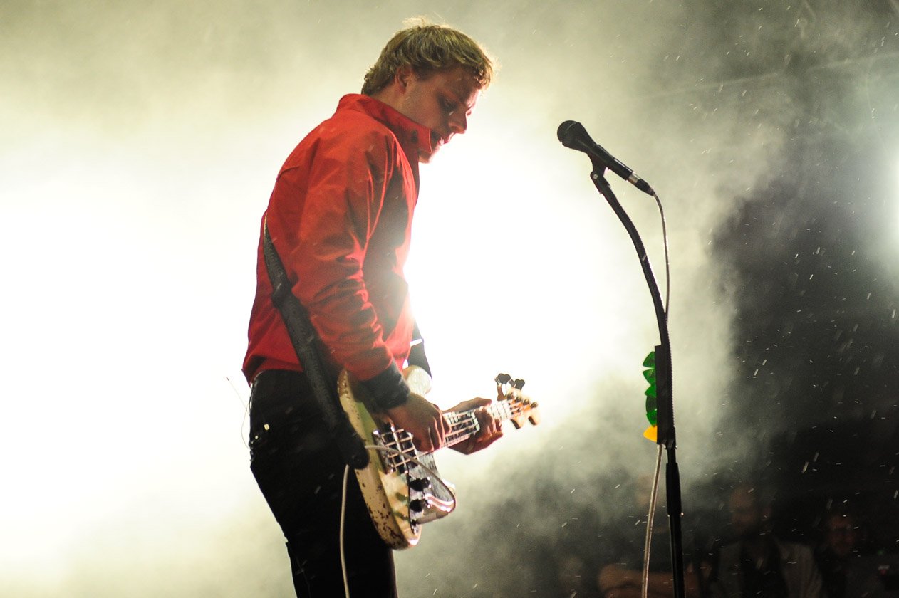 Kraftklub – Ein Rock-Fest bei strömendem Regen. – Till.