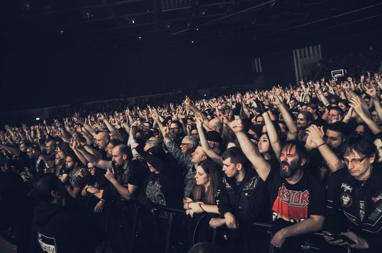 Kreator – Im Rahmen der European Apocalypse live in Düsseldorf. – Yeah.