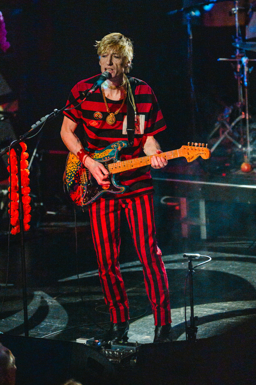 Kula Shaker – Crispian Mills.