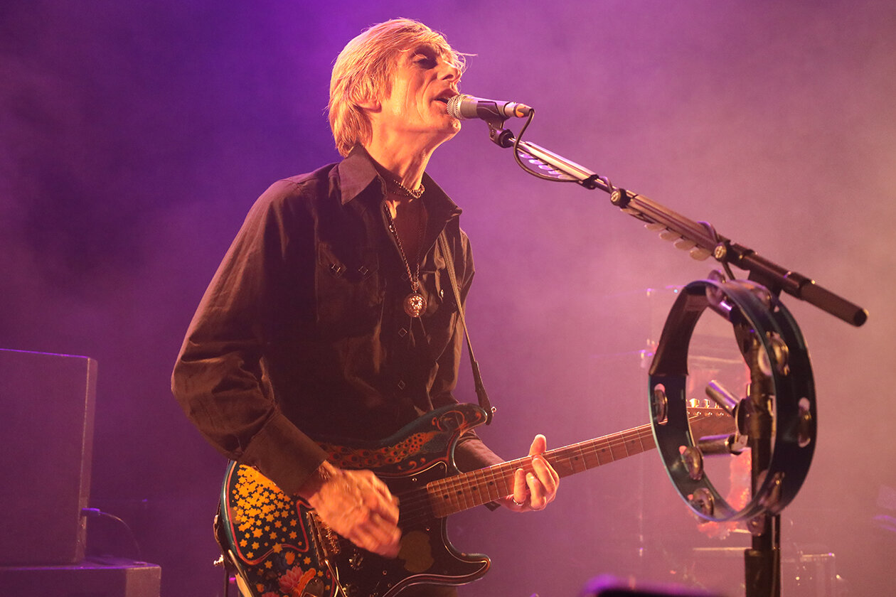 Die beste Hippie-Band des Britpops live! – Govinda Jaya Jaya,Gopala Jaya Jaya,Radha-ramana. Kula Shaker.
