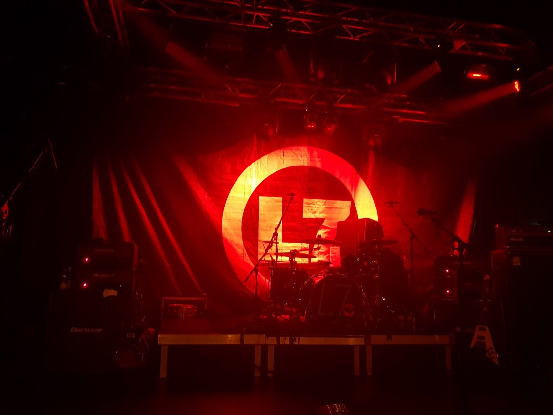 L7 – Gespannte Vorfreude ...
