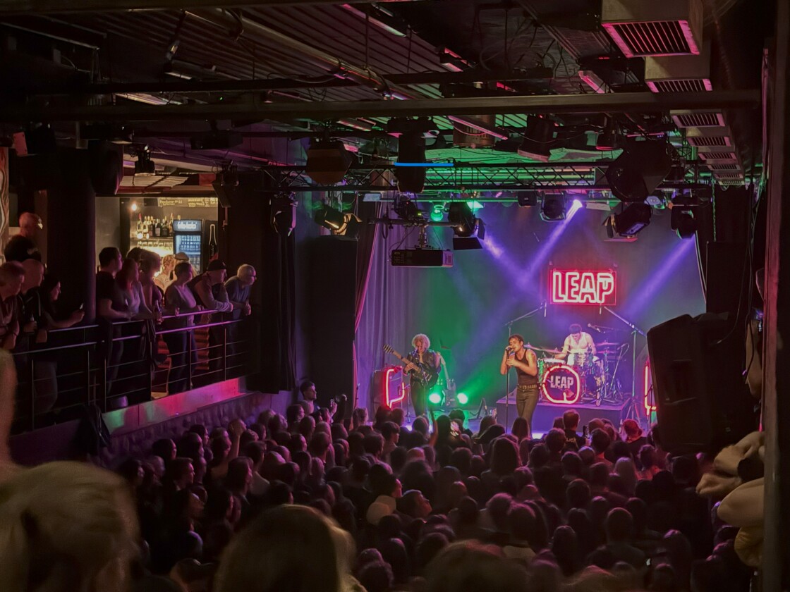 Abriss zwischen Emo und Indie. – LEAP.