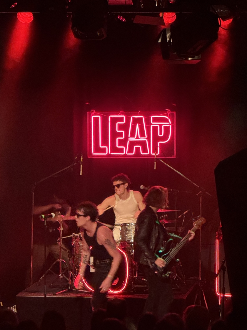 Abriss zwischen Emo und Indie. – LEAP.