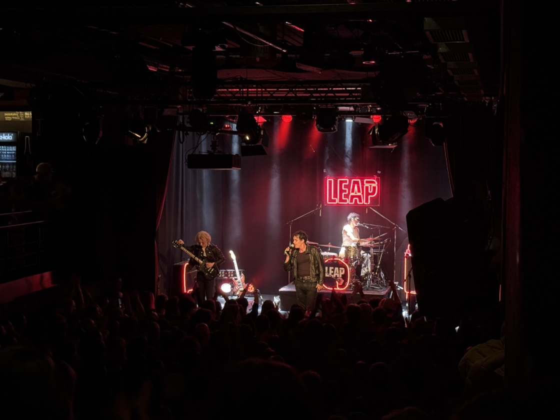 Abriss zwischen Emo und Indie. – LEAP.