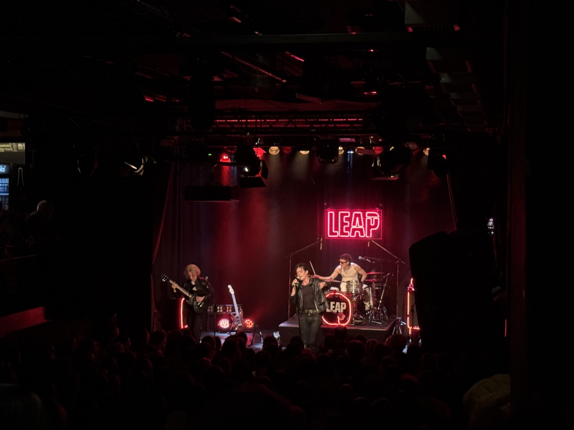 Abriss zwischen Emo und Indie. – LEAP.